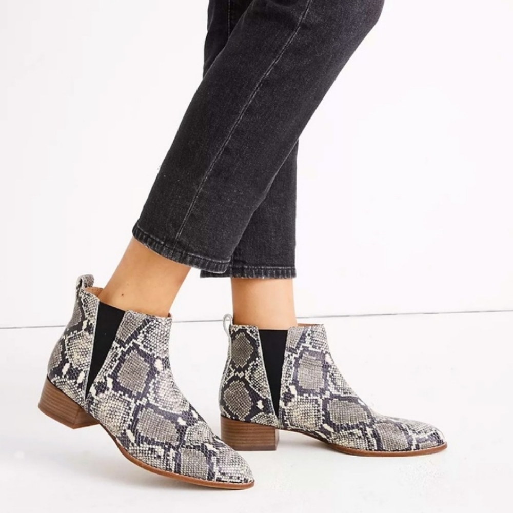 The Carina Boot in Snake Embossed leatherSize 8